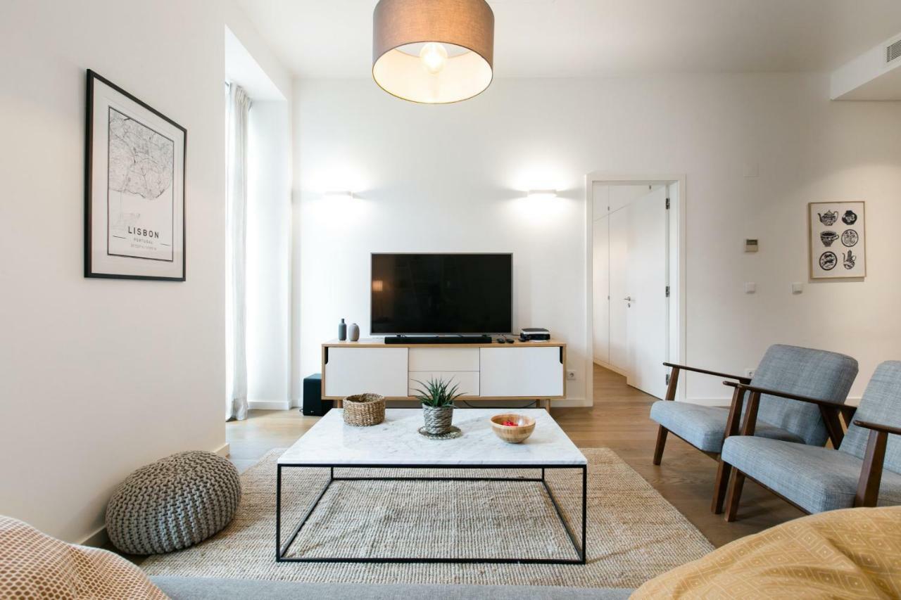 Urban Chic Apartment In The Heart Of Historic Lisboa 外观 照片
